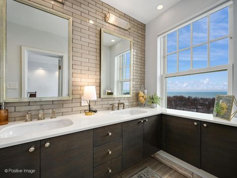 Tiny photo for 3530 N Lake Shore Drive #11B, Chicago, IL 60657 (MLS # 12520717)