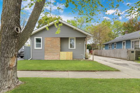 Photo of 127 N Victory Street, Waukegan, IL 60085 (MLS # 12641860)