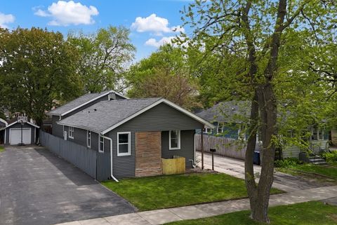 Tiny photo for 127 N Victory Street, Waukegan, IL 60085 (MLS # 12641860)