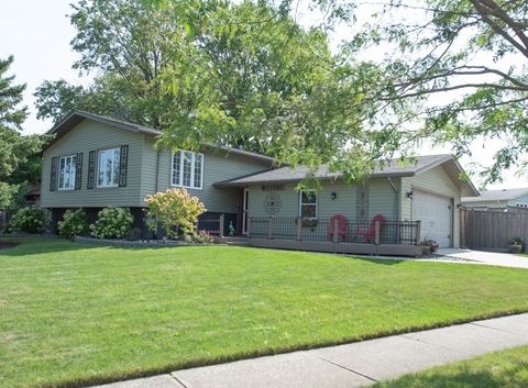 A home in Oak Forest