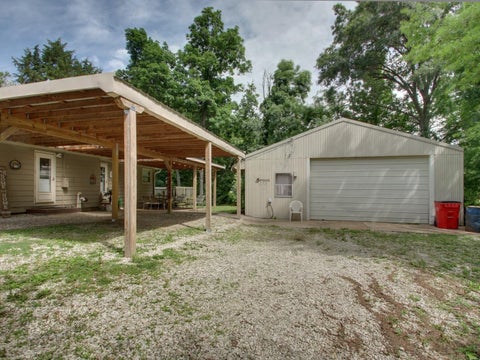 Tiny photo for 931 N 64th Street, Quincy, IL 62305 (MLS # 100539023)