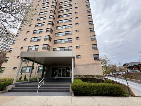 4200 N Marine Drive 603 Chicago IL 60613