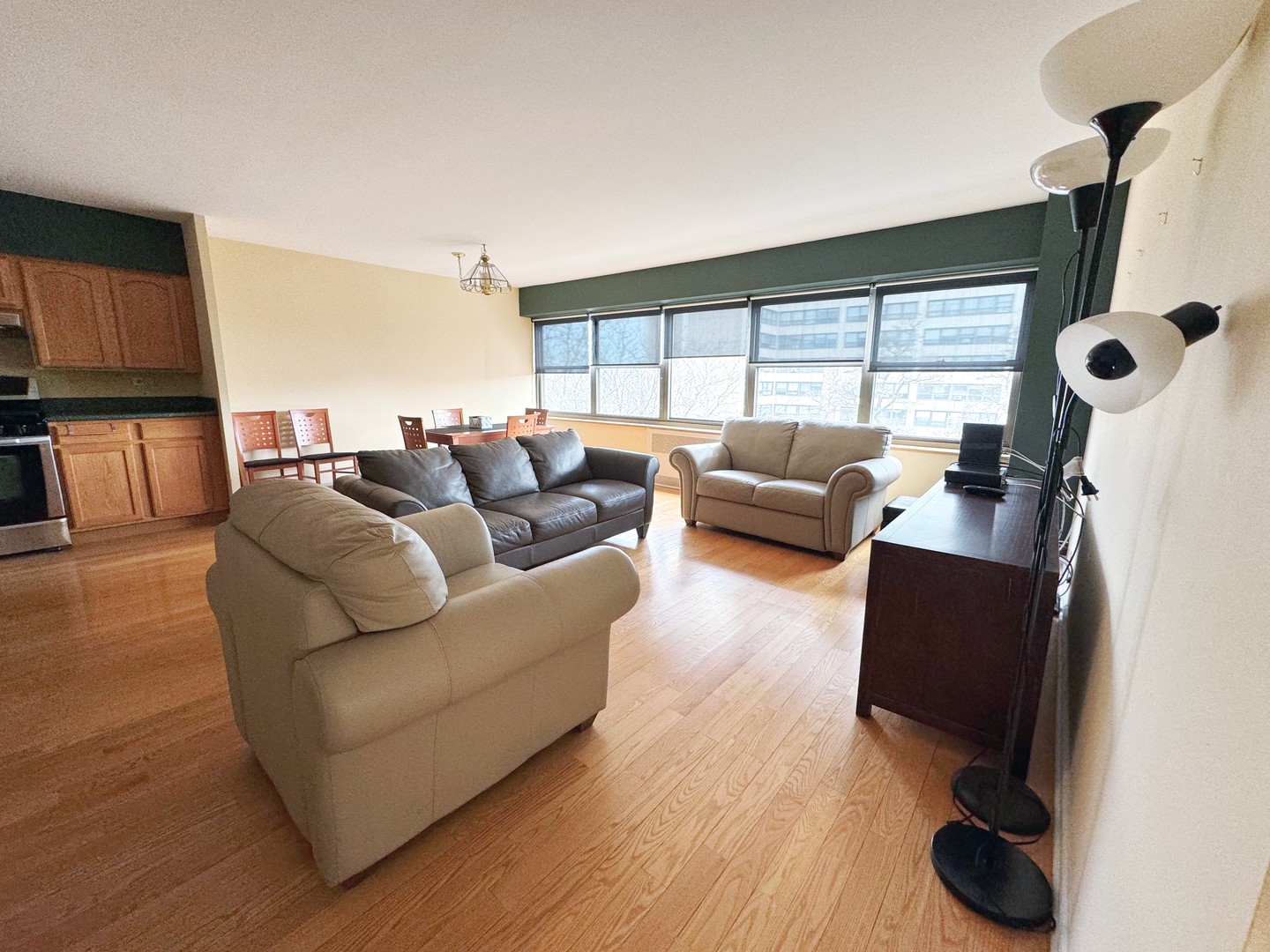 4200 N Marine Drive 603