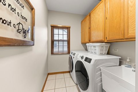 Tiny photo for Woodridge, IL 60517 (MLS # 12620394)