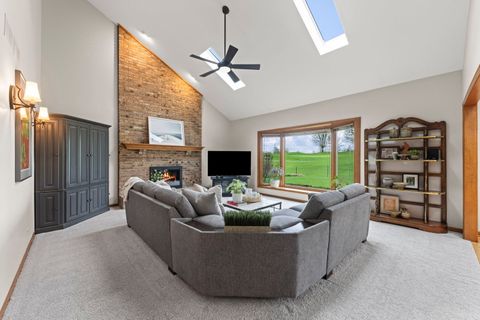 Tiny photo for Woodridge, IL 60517 (MLS # 12620394)
