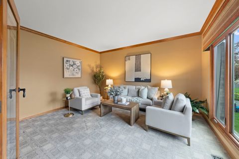 Tiny photo for Woodridge, IL 60517 (MLS # 12620394)