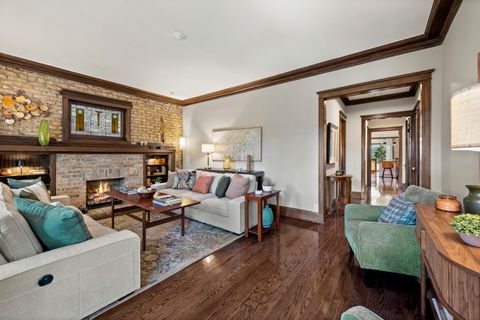 Tiny photo for 1319 W Ardmore Avenue #2E, Chicago, IL 60660 (MLS # 12472362)