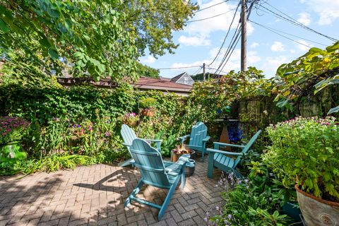 Tiny photo for 1319 W Ardmore Avenue #2E, Chicago, IL 60660 (MLS # 12472362)