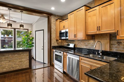 Tiny photo for 1319 W Ardmore Avenue #2E, Chicago, IL 60660 (MLS # 12472362)