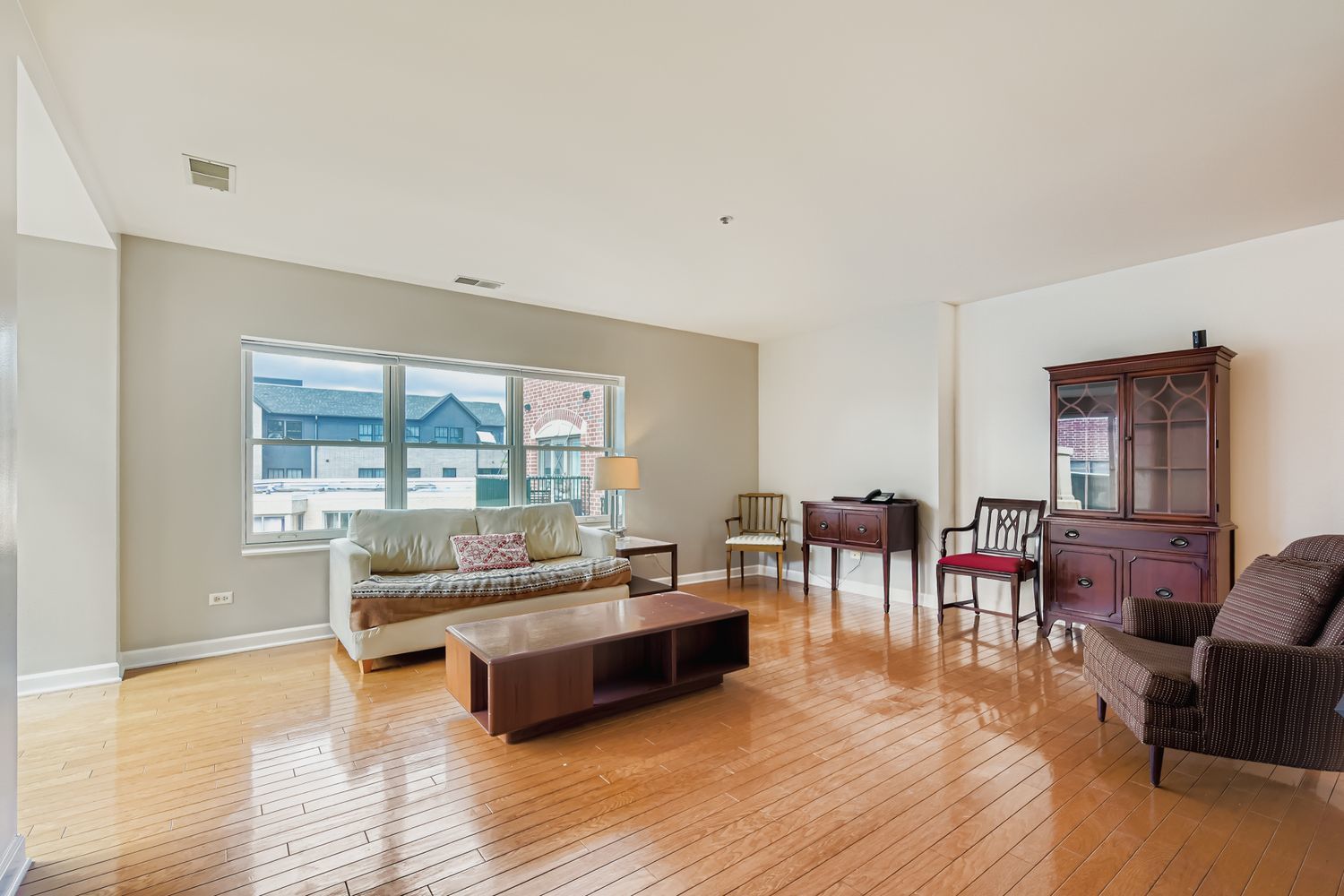 1107 Greenleaf Avenue 4G