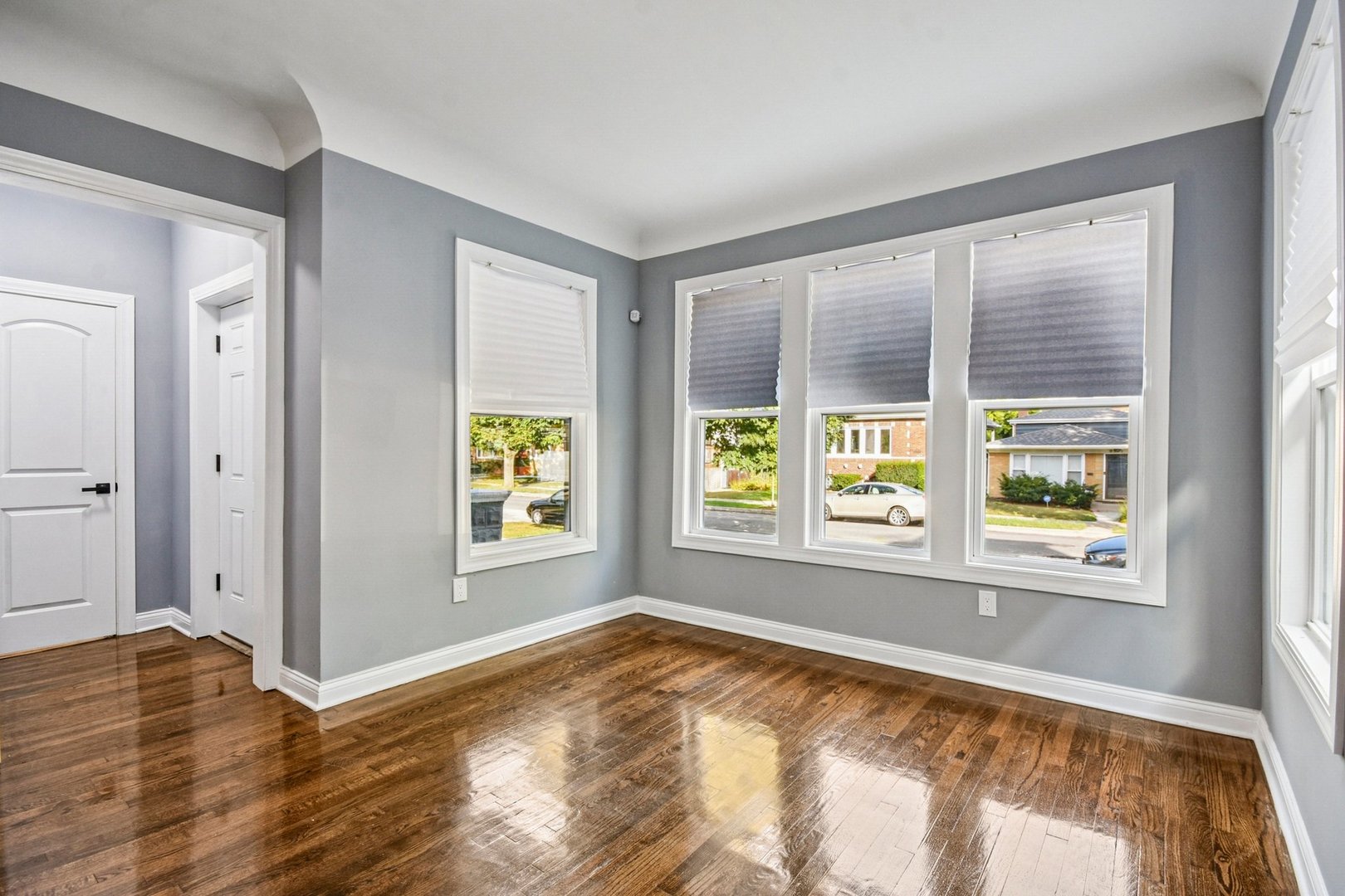 8536 S Maryland Avenue