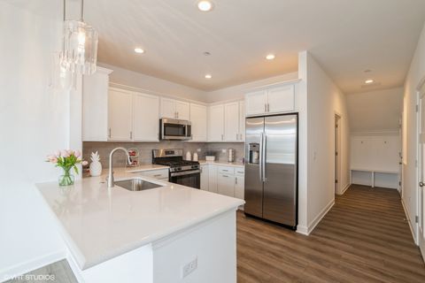Tiny photo for 379 Masters Drive, Addison, IL 60101 (MLS # 12485662)