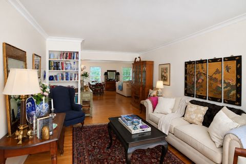 Tiny photo for 915 N Pine Avenue, Arlington Heights, IL 60004 (MLS # 12683371)