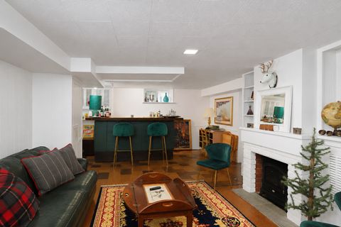 Tiny photo for 915 N Pine Avenue, Arlington Heights, IL 60004 (MLS # 12683371)