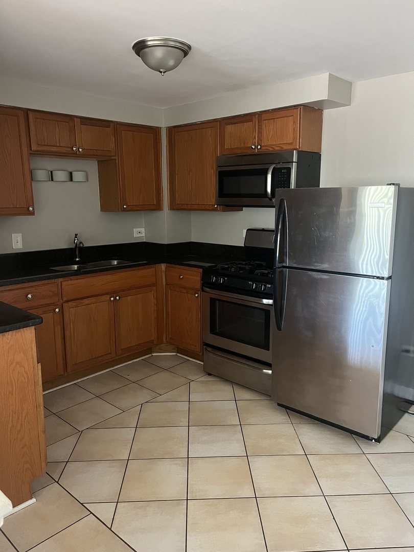 10933 S LLOYD Drive 3D