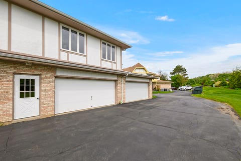 Tiny photo for 19 Saint Moritz Drive #201, Palos Park, IL 60464 (MLS # 12678379)