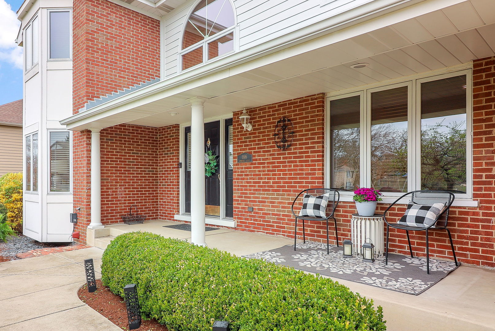 1916 Kimberly Court