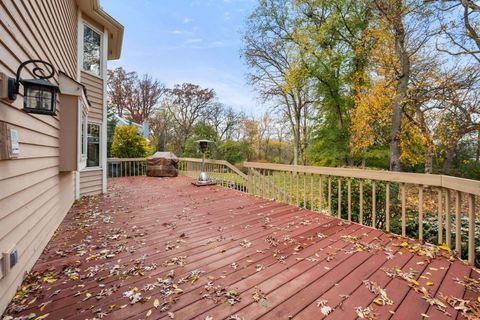 Tiny photo for 685 Rosewood Drive, West Chicago, IL 60185 (MLS # 12514158)