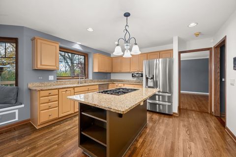 Tiny photo for 685 Rosewood Drive, West Chicago, IL 60185 (MLS # 12514158)