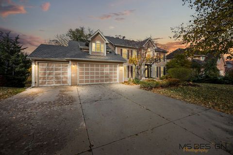 Photo of 685 Rosewood Drive, West Chicago, IL 60185 (MLS # 12514158)