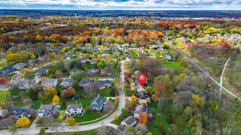 Tiny photo for 685 Rosewood Drive, West Chicago, IL 60185 (MLS # 12514158)