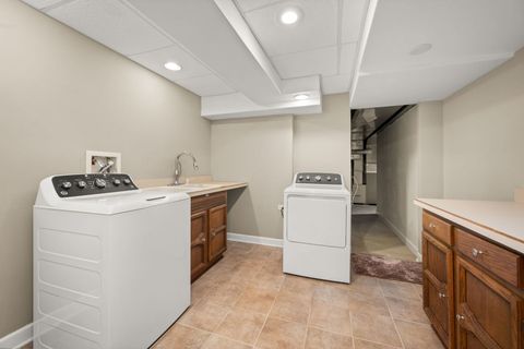 Tiny photo for 685 Rosewood Drive, West Chicago, IL 60185 (MLS # 12514158)