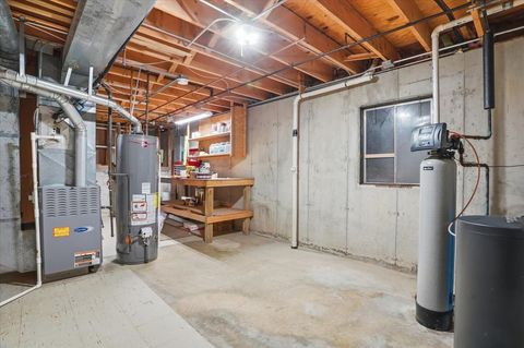 Tiny photo for 38546 N Pine Avenue, Beach Park, IL 60099 (MLS # 12581228)