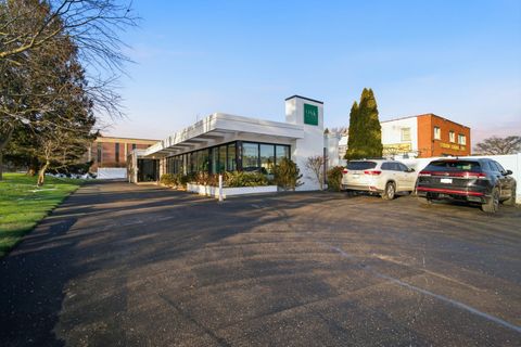 836 Skokie Boulevard Northbrook IL 60062