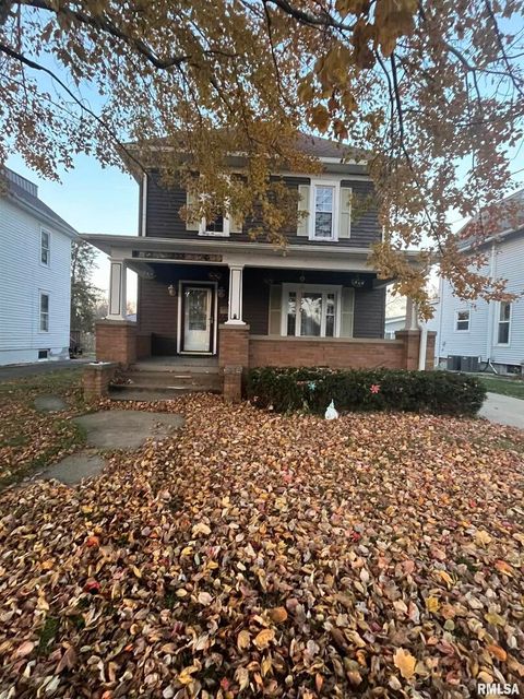 Tiny photo for 328 E PROSPECT Street, Kewanee, IL 61443 (MLS # QC4269411)
