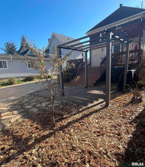 Tiny photo for 328 E PROSPECT Street, Kewanee, IL 61443 (MLS # QC4269411)