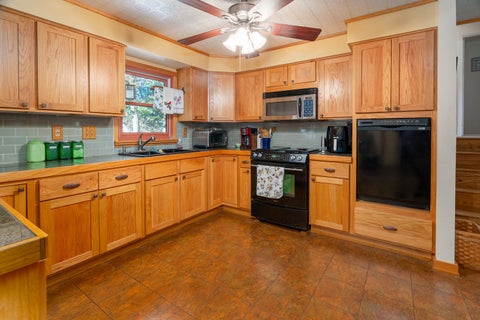 Tiny photo for 501 Pump House Road, Murphysboro, IL 62966 (MLS # 12792730)