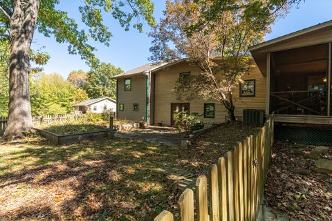 Tiny photo for 501 Pump House Road, Murphysboro, IL 62966 (MLS # 12792730)