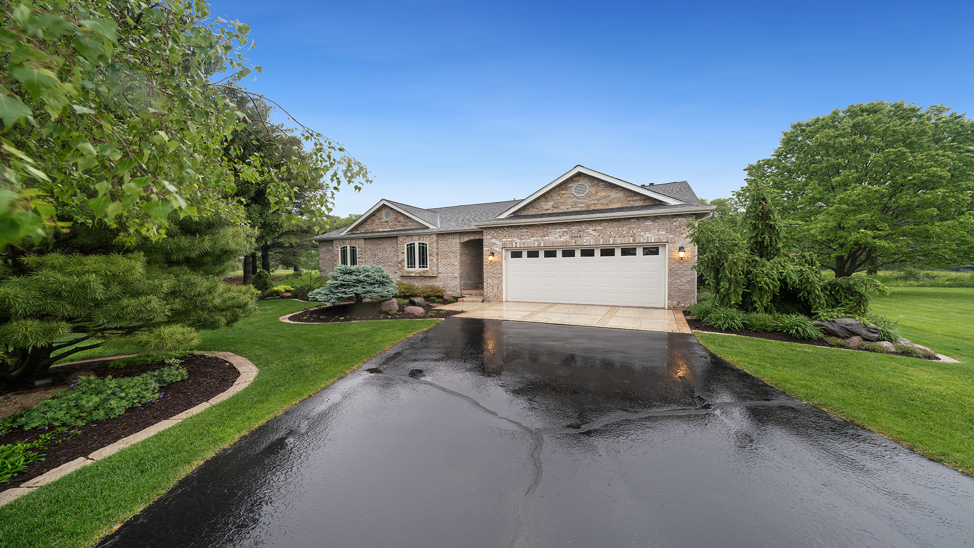 5968 Palisades Parkway