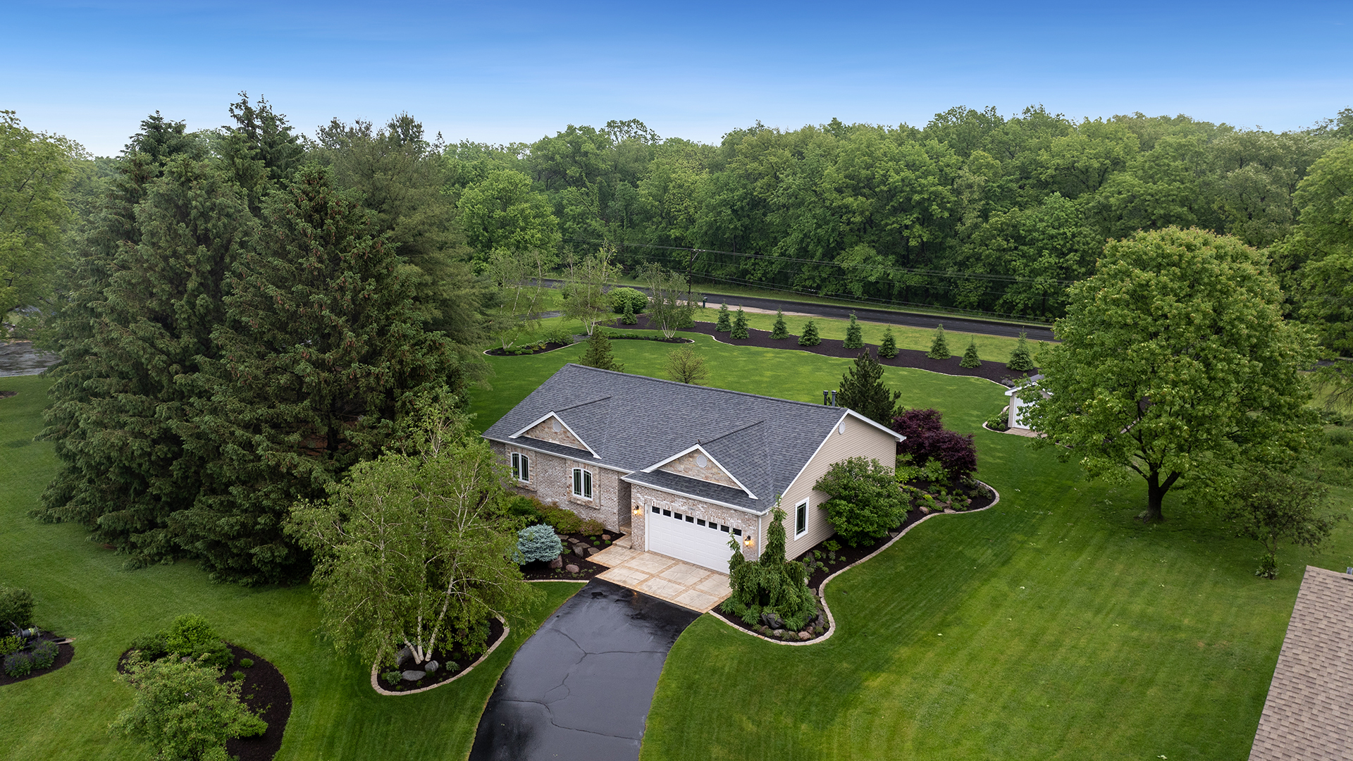 5968 Palisades Parkway