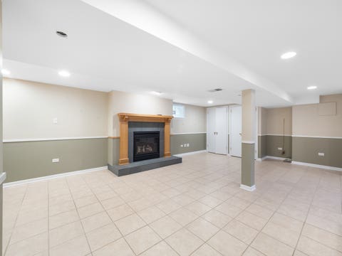 Tiny photo for 727 Harms Road, Glenview, IL 60025 (MLS # 12652629)