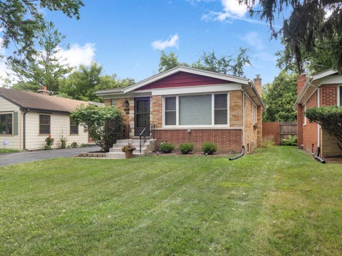 Tiny photo for 727 Harms Road, Glenview, IL 60025 (MLS # 12652629)