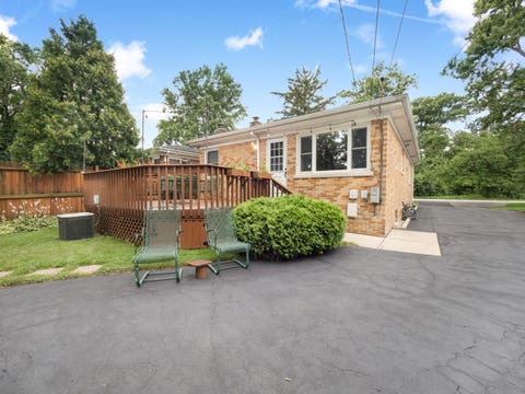 Tiny photo for 727 Harms Road, Glenview, IL 60025 (MLS # 12652629)