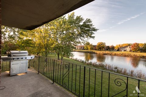 Tiny photo for 9910 Treetop Drive #3904, Orland Park, IL 60462 (MLS # 12497809)