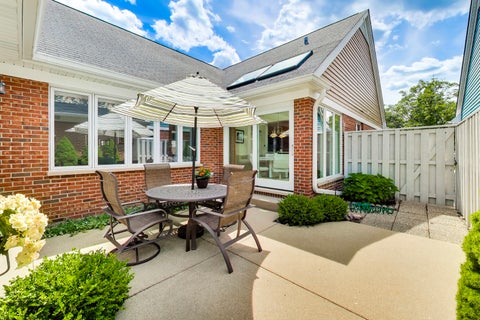 Tiny photo for 1819 N Normandy Court, Arlington Heights, IL 60004 (MLS # 12699220)