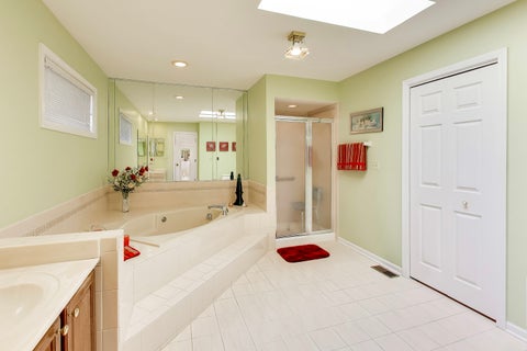 Tiny photo for 1819 N Normandy Court, Arlington Heights, IL 60004 (MLS # 12699220)