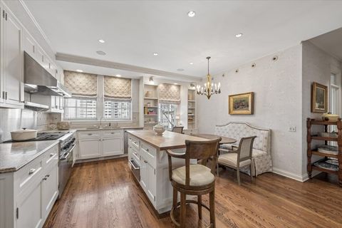 Tiny photo for 1500 N Lake Shore Drive #9B, Chicago, IL 60610 (MLS # 12596424)