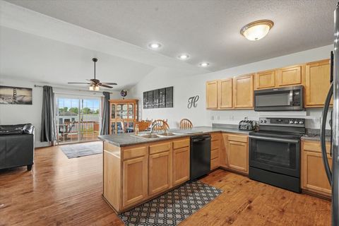 Tiny photo for 2705 Fieldcrest Drive, Urbana, IL 61802 (MLS # 12626969)