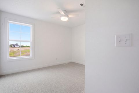 Tiny photo for 1115 Willowgrove Lane, Mahomet, IL 61853 (MLS # 12618825)