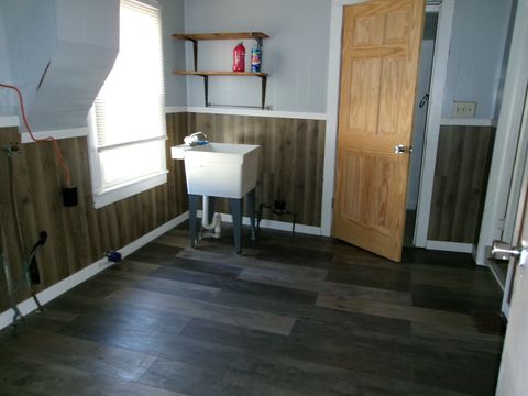 Tiny photo for 1015 8th Street, Lasalle, IL 61301 (MLS # 12511548)