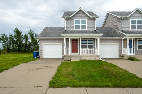Photo of 602 Prairie Meadow Drive, Blue Grass, IA 52726 (MLS # 12737808)