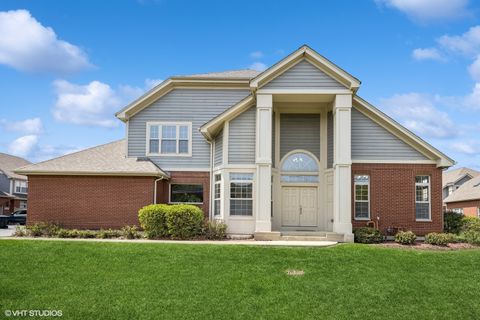 4402 Lainie Circle Glenview IL 60026