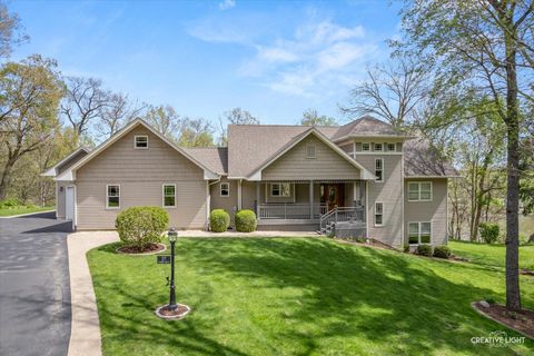 Photo of 37 Park Drive, Yorkville, IL 60560 (MLS # 12632622)
