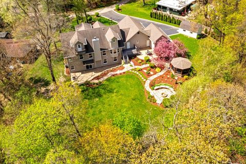 Tiny photo for 37 Park Drive, Yorkville, IL 60560 (MLS # 12632622)