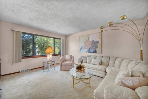 Tiny photo for 16010 Olcott Avenue, Tinley Park, IL 60477 (MLS # 12774813)