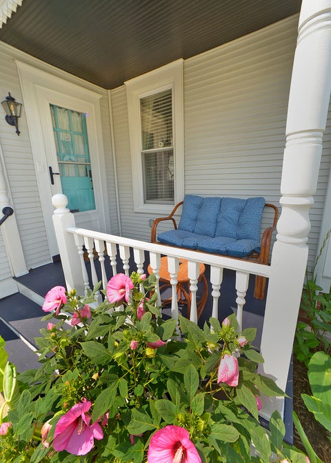 Tiny photo for 611 6th Avenue, Mendota, IL 61342 (MLS # 12731074)